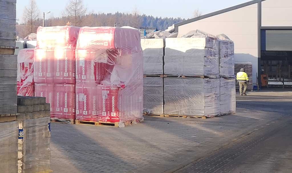 Jak czytać kartę techniczną wełny mineralnej – lambda, gęstość i klasa reakcji na ogień w praktyce